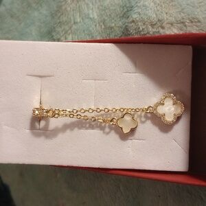 Necklace white double clover with cz 18k overlayed 10inch with 2 inch extension